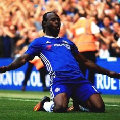 Chelsea Star Moses Reacts To Payet Encomium : I Am Playing The Best Football In My Career 